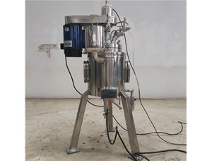 2L油浴電加熱不銹鋼玻璃實(shí)驗(yàn)釜已完工發(fā)往鹽城